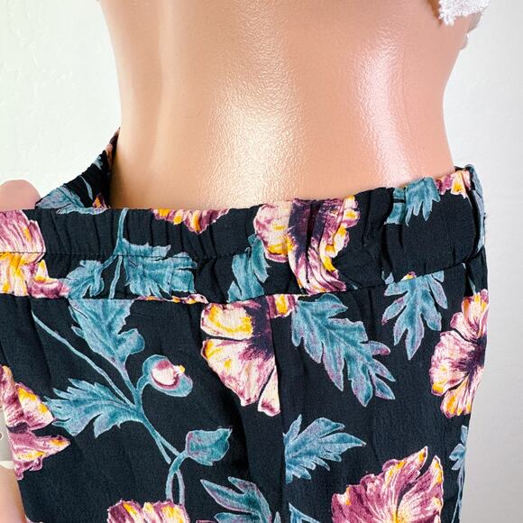 Band Of Gypsies Floral Tie Elastic Waist Wide Leg Pants Black Crimson Small NWT - Picture 4 of 11